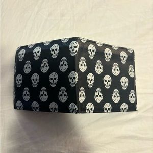 Alexander McQueen Bi- Fold Leather Wallet